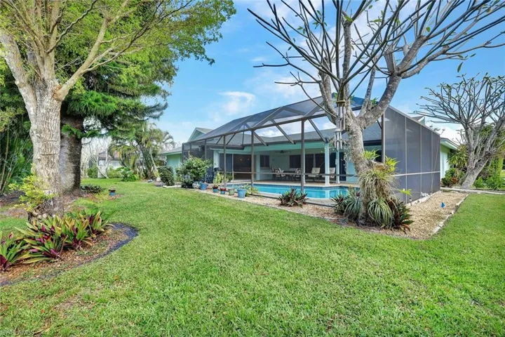 Backyard with enough room for pets