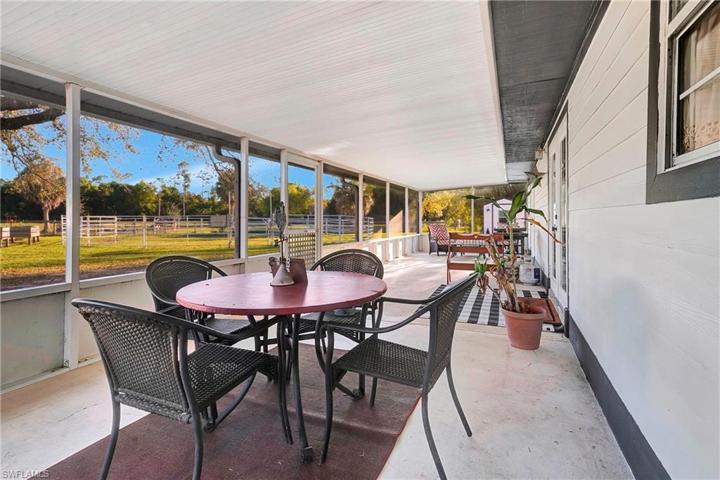 8200  Dosonte  LN, North Fort Myers, FL 33917