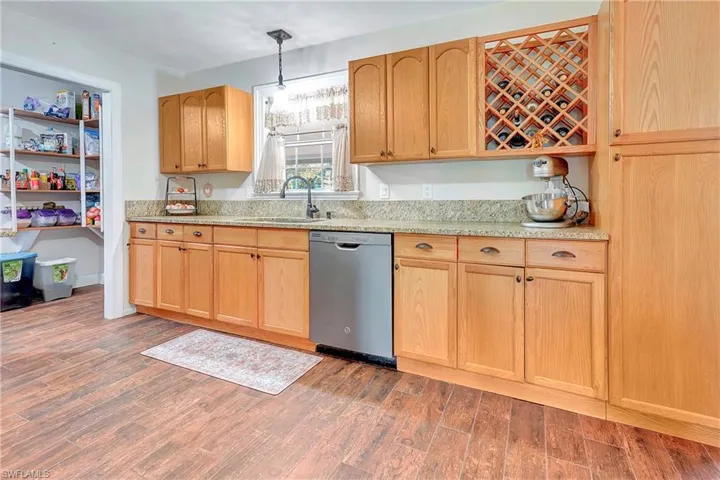8200  Dosonte  LN, North Fort Myers, FL 33917