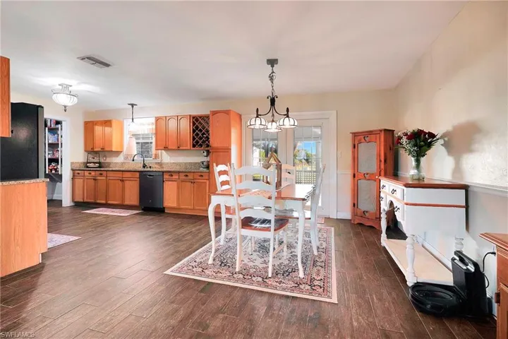 8200  Dosonte  LN, North Fort Myers, FL 33917