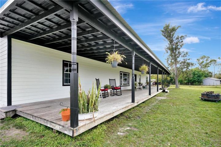 8200  Dosonte  LN, North Fort Myers, FL 33917