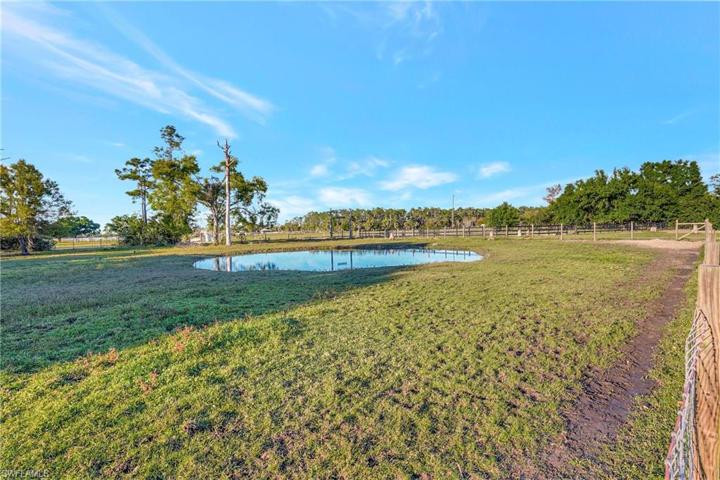 8200  Dosonte  LN, North Fort Myers, FL 33917
