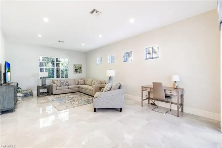 You can also set part of this room up to include Game table or Bar area