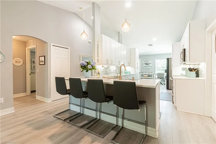 6685 Everglades Blvd N, Naples, Florida 34120