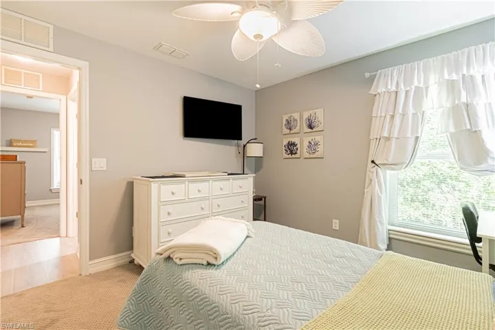 6685 Everglades Blvd N, Naples, Florida 34120