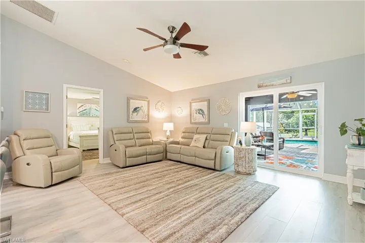 6685 Everglades Blvd N, Naples, Florida 34120