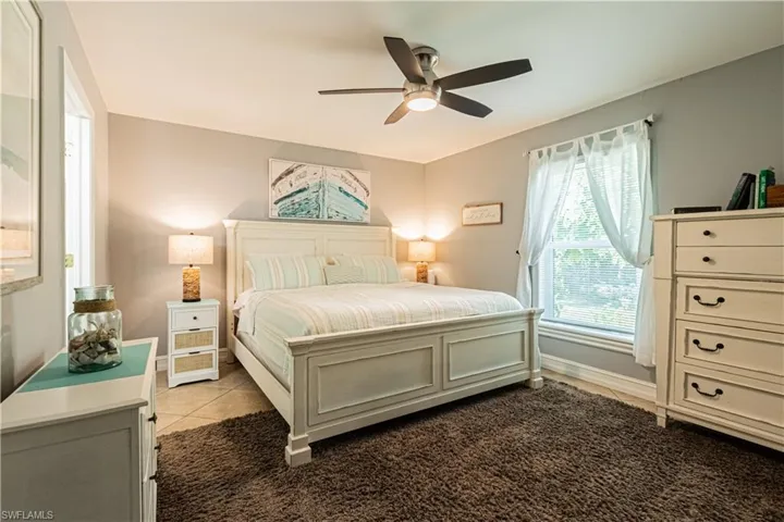 6685 Everglades Blvd N, Naples, Florida 34120