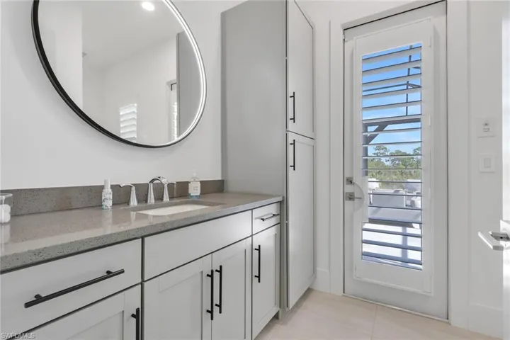 8777 Santo Domingo Dr, Naples, Florida 34112
