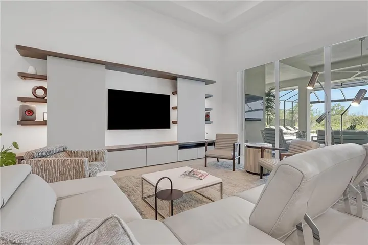 8777 Santo Domingo Dr, Naples, Florida 34112