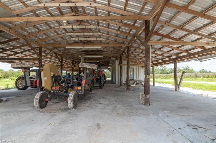 28100  45th E AVE, MYAKKA CITY, FL 34251