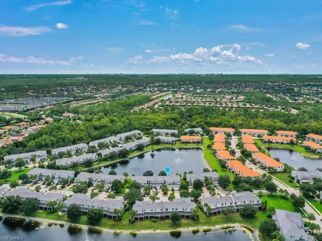Highly Desired Naples Location