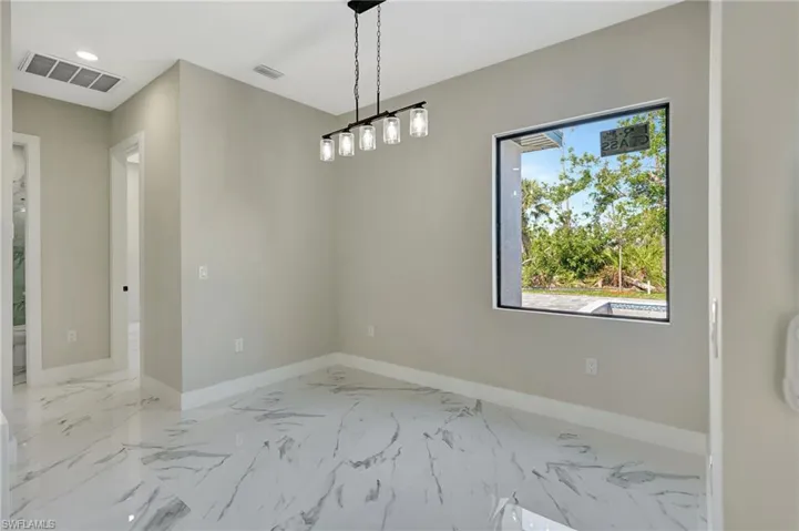 212  Fairway  RD, Rotonda West, FL 33947