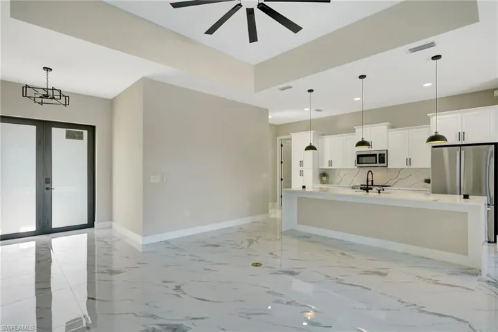 212  Fairway  RD, Rotonda West, FL 33947