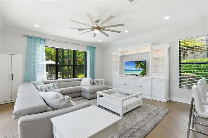 4021 Thistle Creek Ct, Naples, Florida 34119