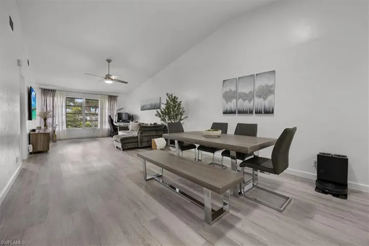 4100  Looking Glass  LN, Naples, FL 34112