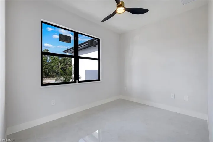 1139 Ebert St E, Lehigh Acres, Florida 33974