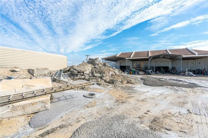 2700  Evans  AVE, Fort Myers, FL 33901