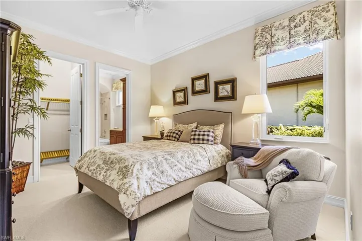 9006 Shenendoah Cir, Naples, Florida 34113