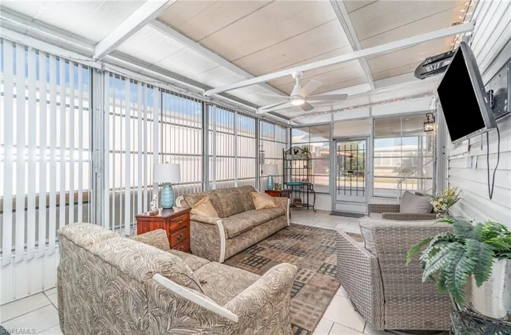 5508 Colonial Rd, North Fort Myers, Florida 33917