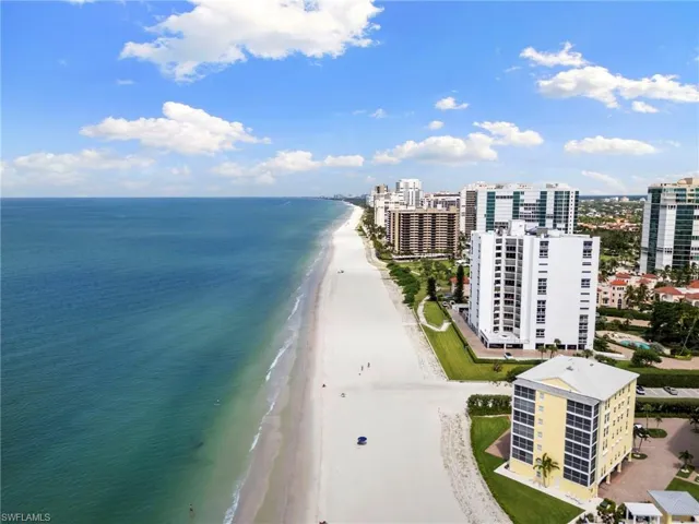 3443  Gulf Shore N BLVD, Naples, FL 34103