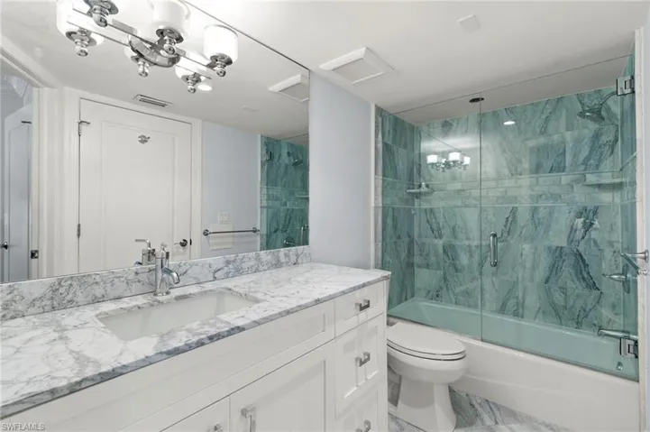 3443  Gulf Shore N BLVD, Naples, FL 34103