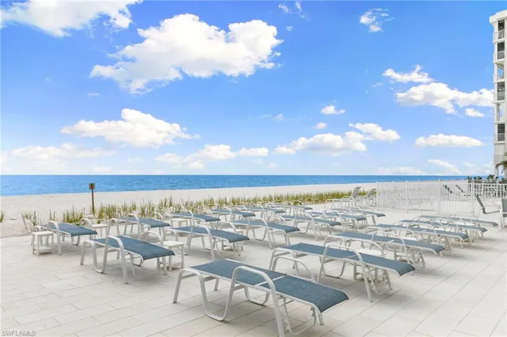 3443  Gulf Shore N BLVD, Naples, FL 34103