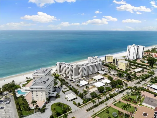 3443  Gulf Shore N BLVD, Naples, FL 34103