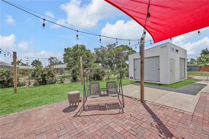 1346  Torreya  CIR, North Fort Myers, FL 33917