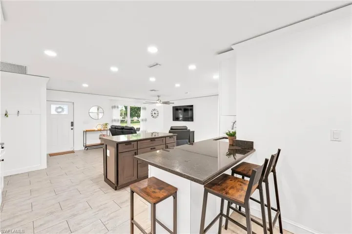 1346  Torreya  CIR, North Fort Myers, FL 33917