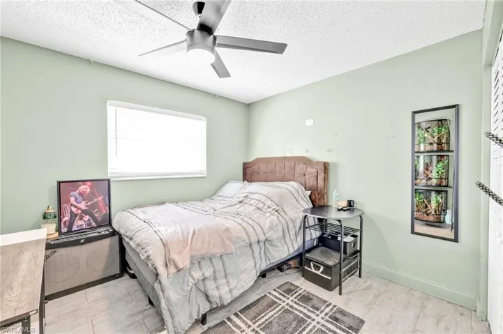 1346  Torreya  CIR, North Fort Myers, FL 33917