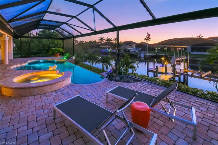 2227 SE 19th  PL, Cape Coral, FL 33990