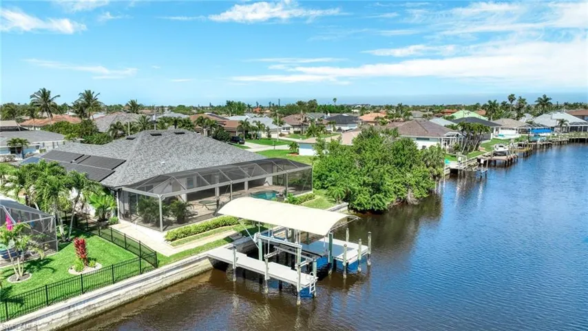 2227 SE 19th  PL, Cape Coral, FL 33990