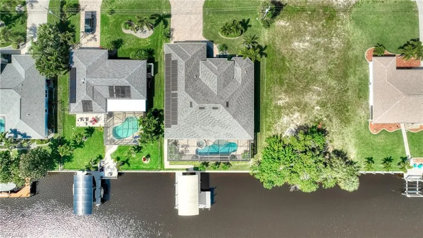 2227 SE 19th  PL, Cape Coral, FL 33990