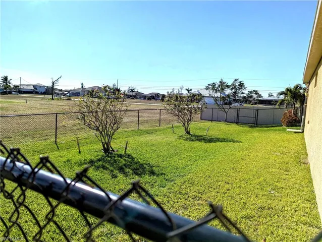 Fenced Side Yard -Dog Run with two gates