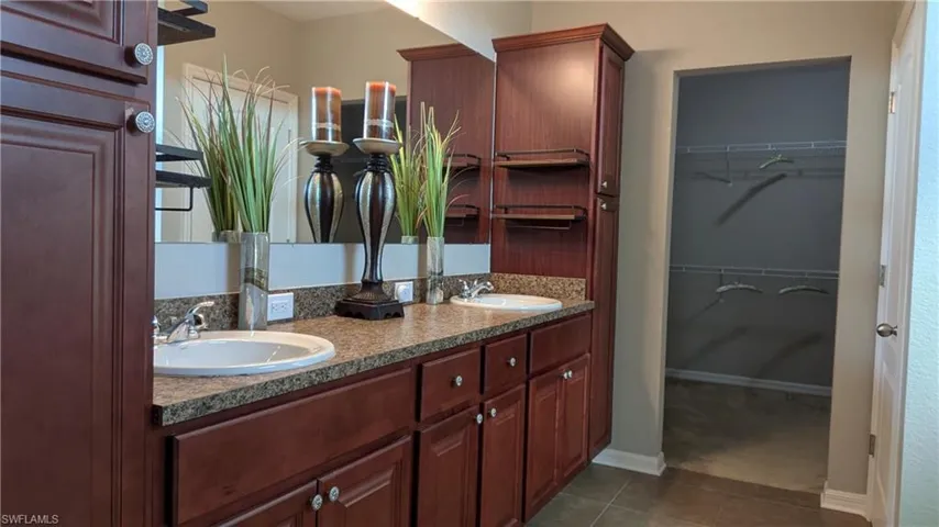 Main Bathroom with double vanities