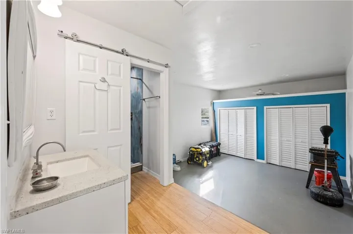 In law suite with private entrance