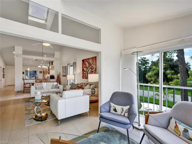 Tiled living area with ceiling fan