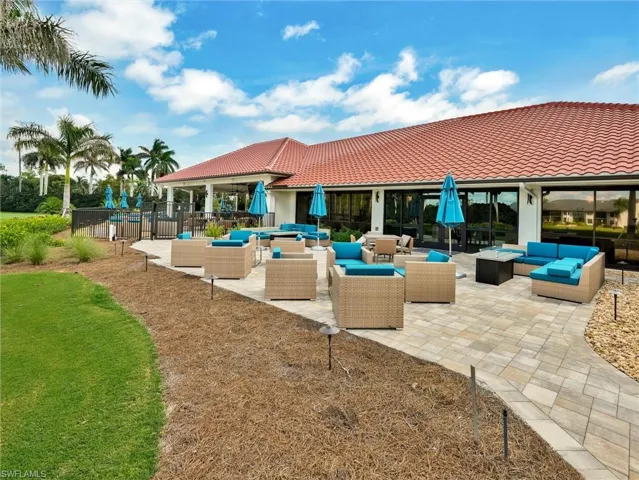 Outdoor dining and lounge area