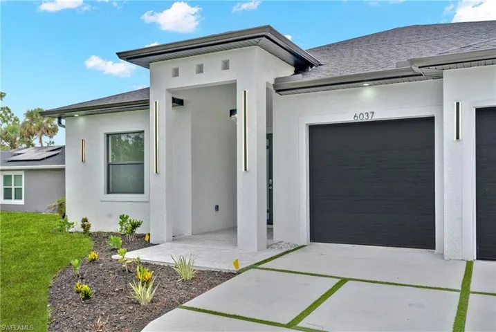 6037 N Moss Cir, Labelle, Florida 33935