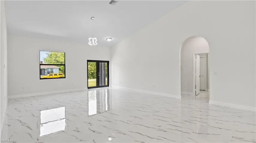 431  Pinafore  AVE, Lehigh Acres, FL 33974