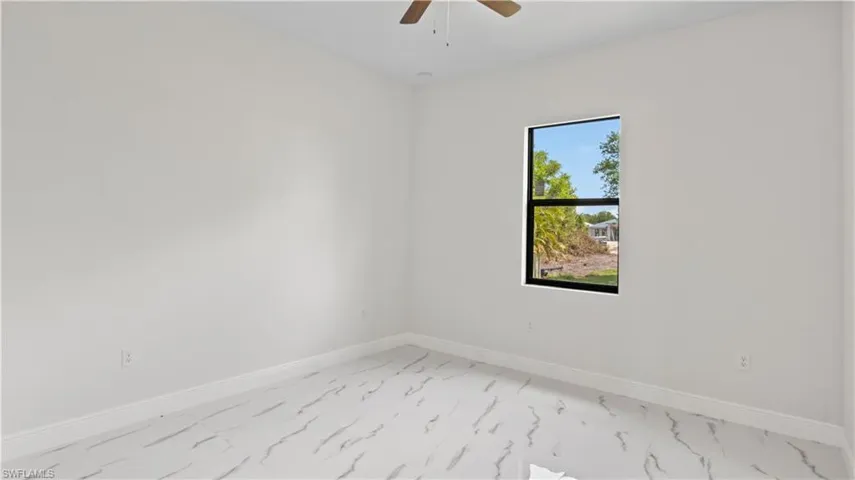431  Pinafore  AVE, Lehigh Acres, FL 33974