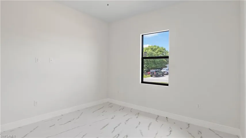 431  Pinafore  AVE, Lehigh Acres, FL 33974