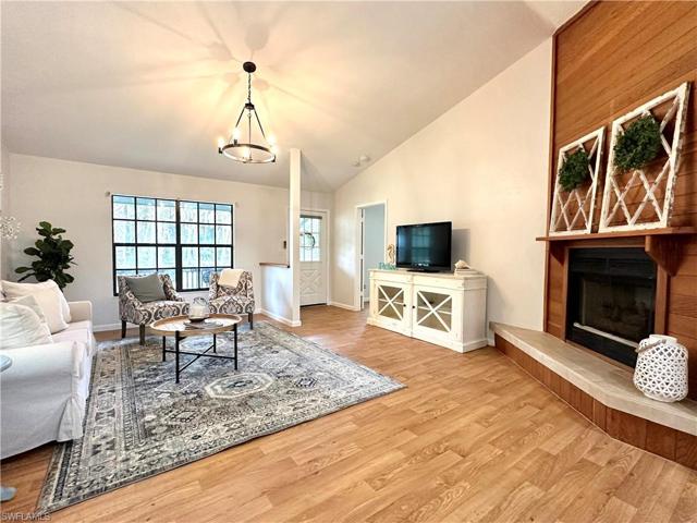 1961  Krape  RD, Naples, FL 34120