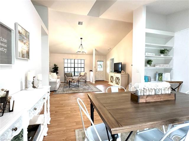 1961  Krape  RD, Naples, FL 34120