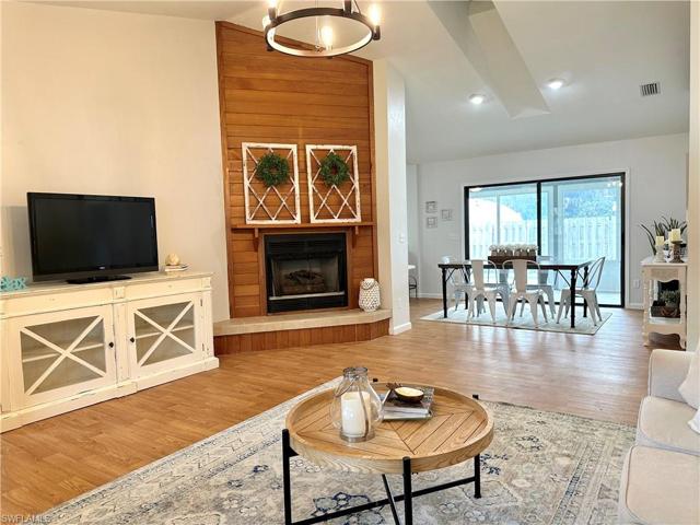 1961  Krape  RD, Naples, FL 34120