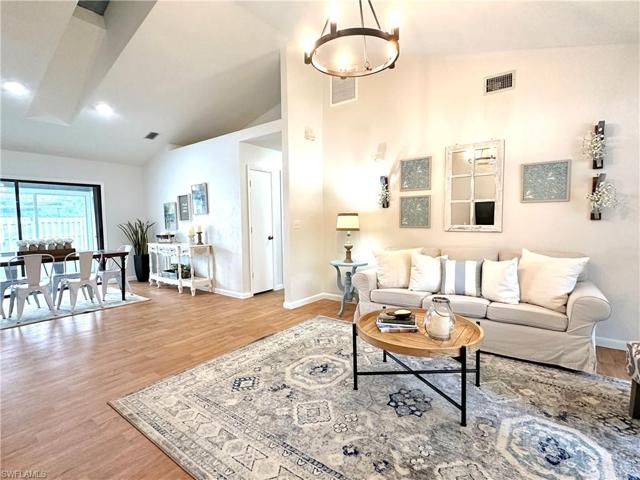1961  Krape  RD, Naples, FL 34120