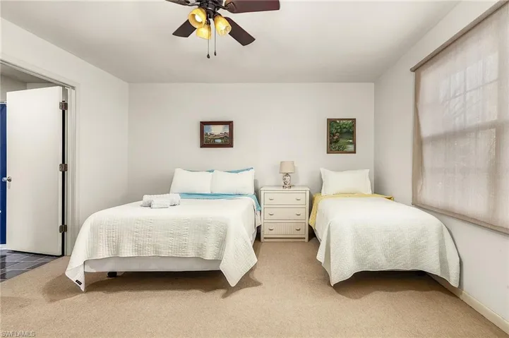 2nd bathrooom