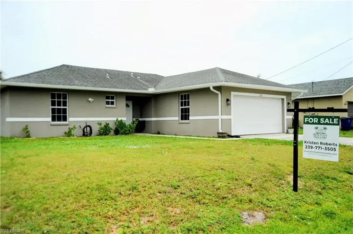 1220 Cloplon St E, Lehigh Acres, Florida 33974