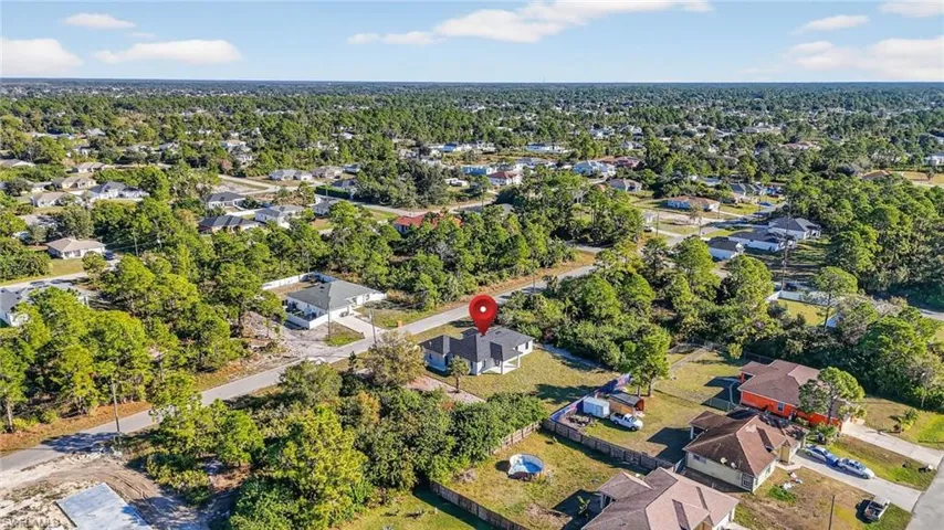 3207  40th W ST, Lehigh Acres, FL 33971