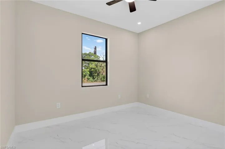 3207 40th St W, Lehigh Acres, Florida 33971